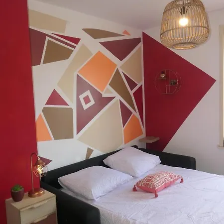 Privatunterkunft La Belle Rouge Pont-a-marcquoise - 15min Aeroport Lesquin - 20min Lille *